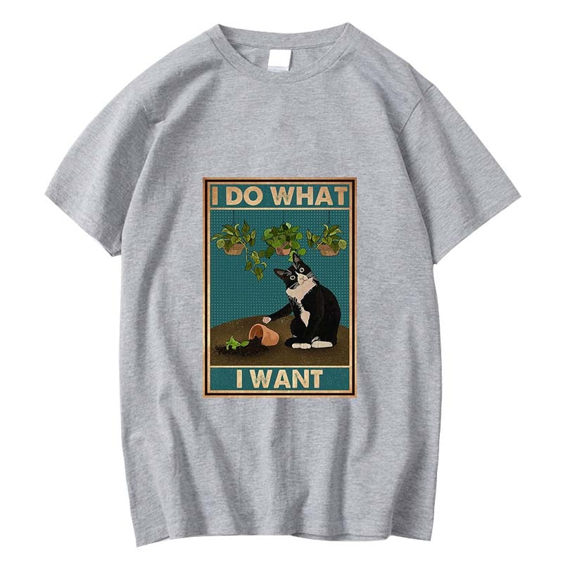 アンティーク調の猫のイラストがプリントされたTシャツのグレー