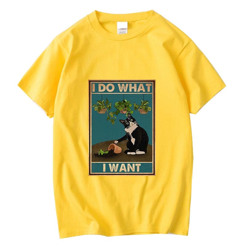 アンティーク調の猫のイラストがプリントされたTシャツのイエロー