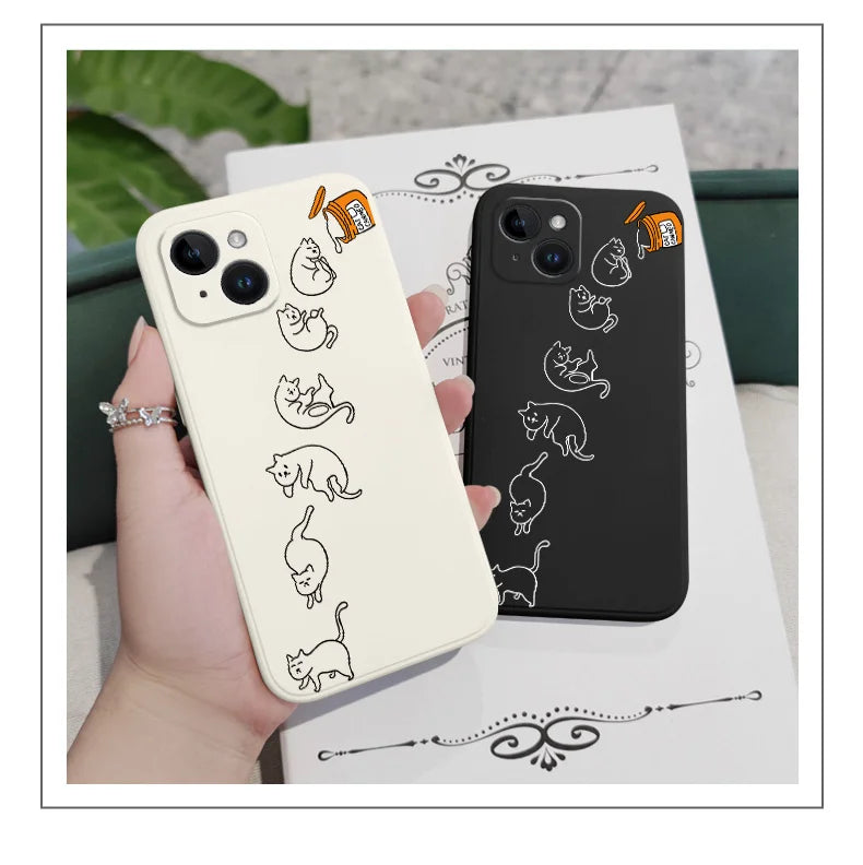 猫イラストのiphoneケースの白と黒の正面