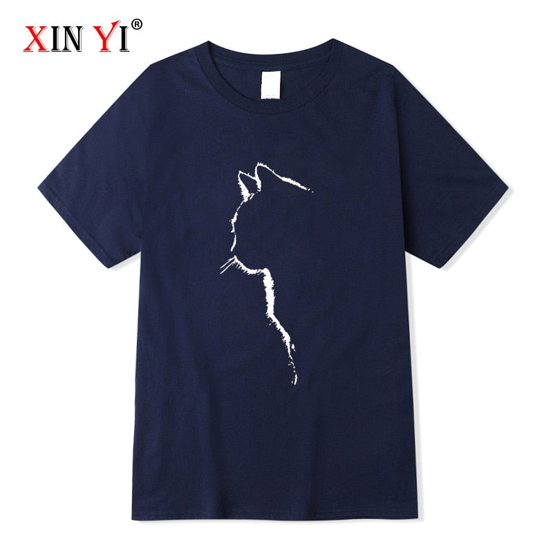 猫のイラストがプリントされたTシャツのネイビー