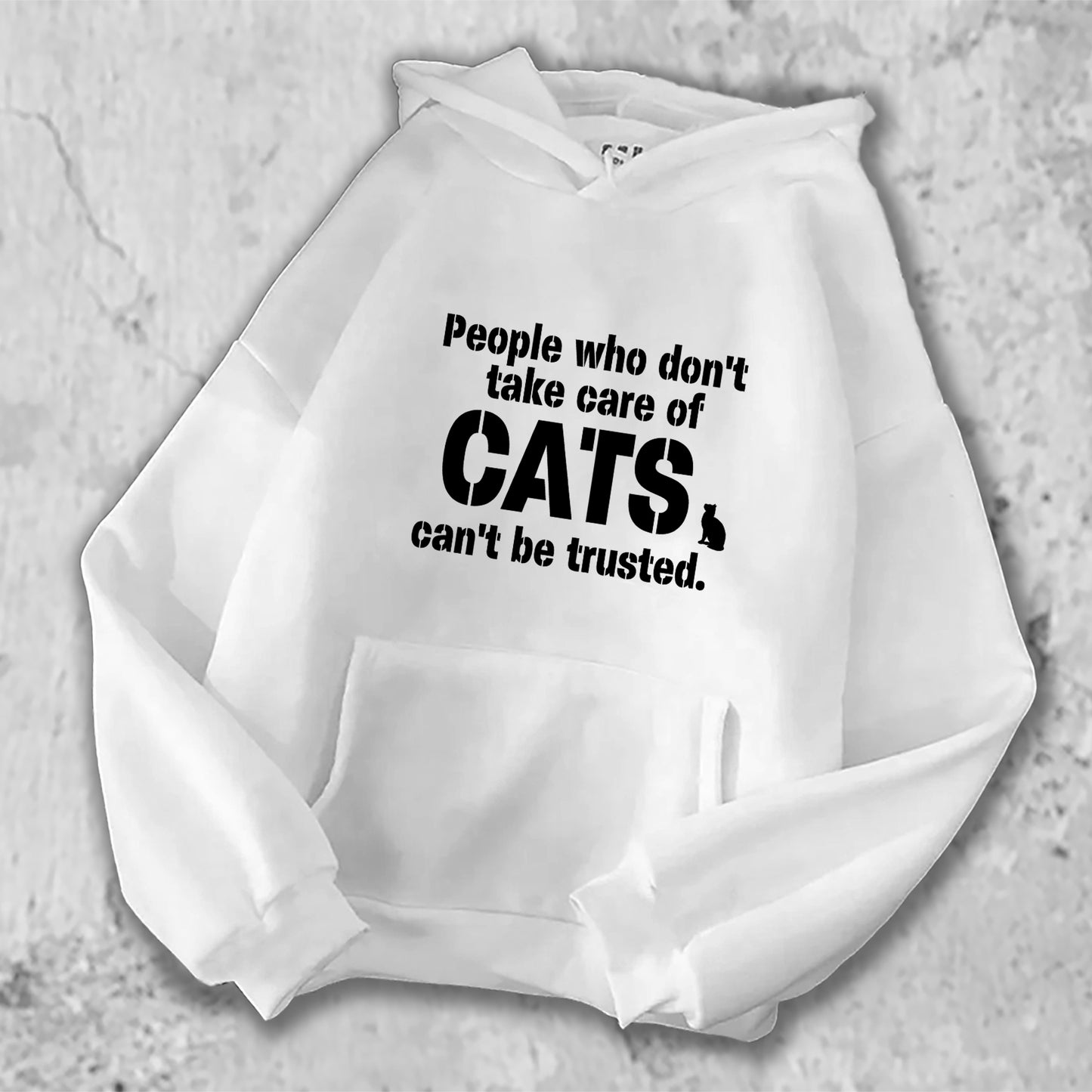 「猫を大事に扱わない人を私は信用しない。」がプリントされたパーカー ホワイト