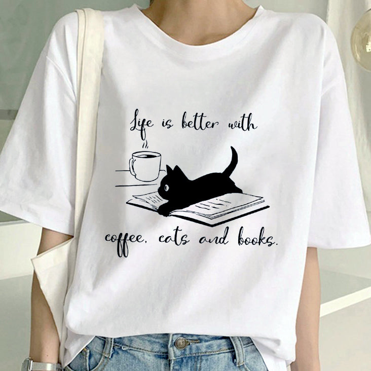猫とコーヒーのイラストのTシャツの着衣イメージ