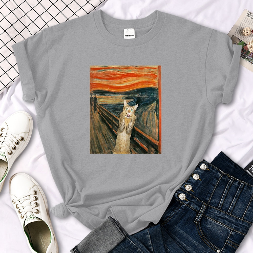 猫のイラストがプリントされたTシャツのグレー