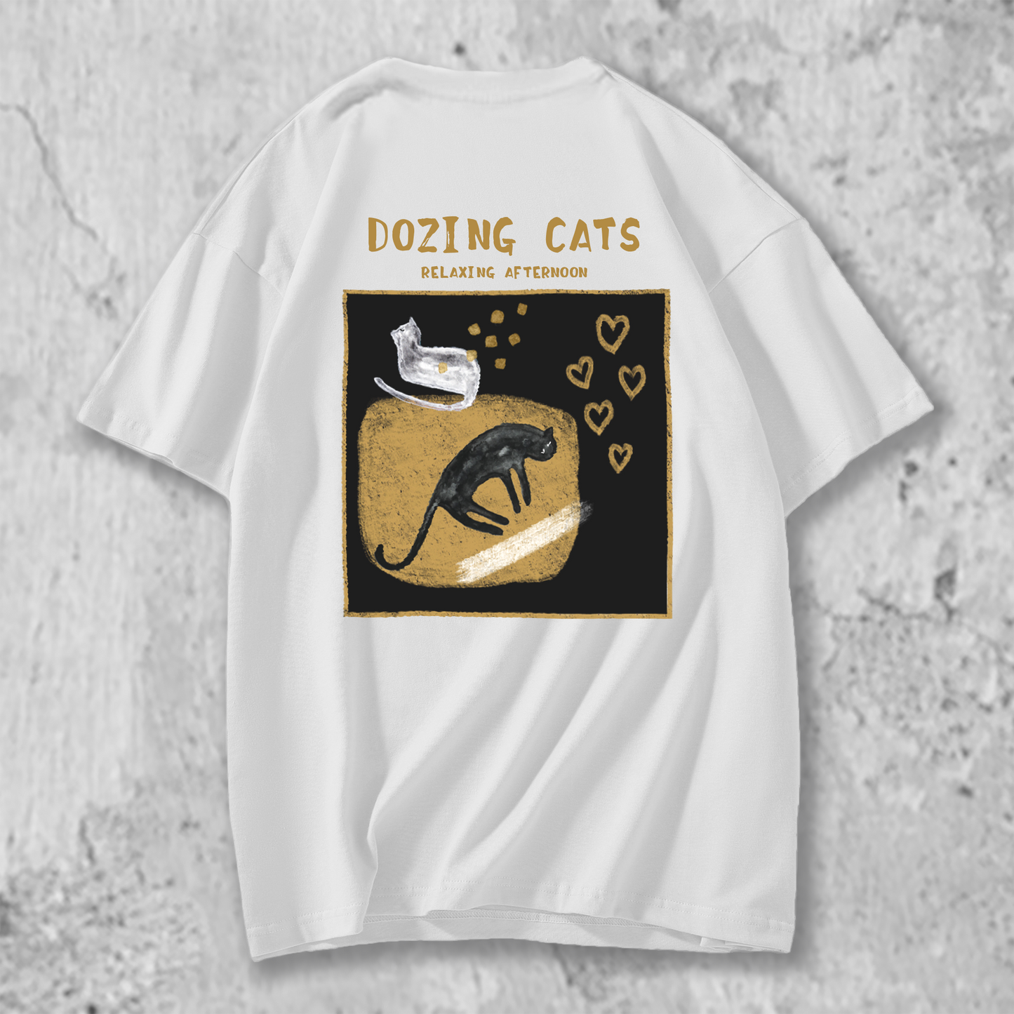 猫イラストTシャツの白