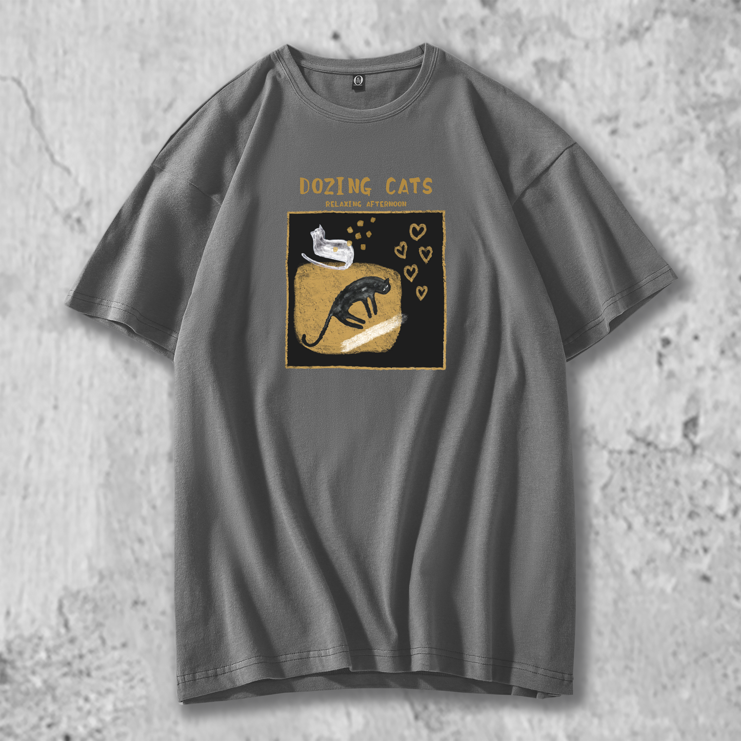 猫イラストのTシャツのグレー