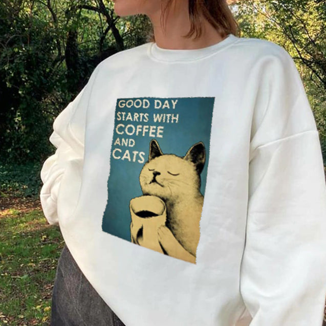 猫とコーヒーのイラストのスエットシャツの着衣イメージ
