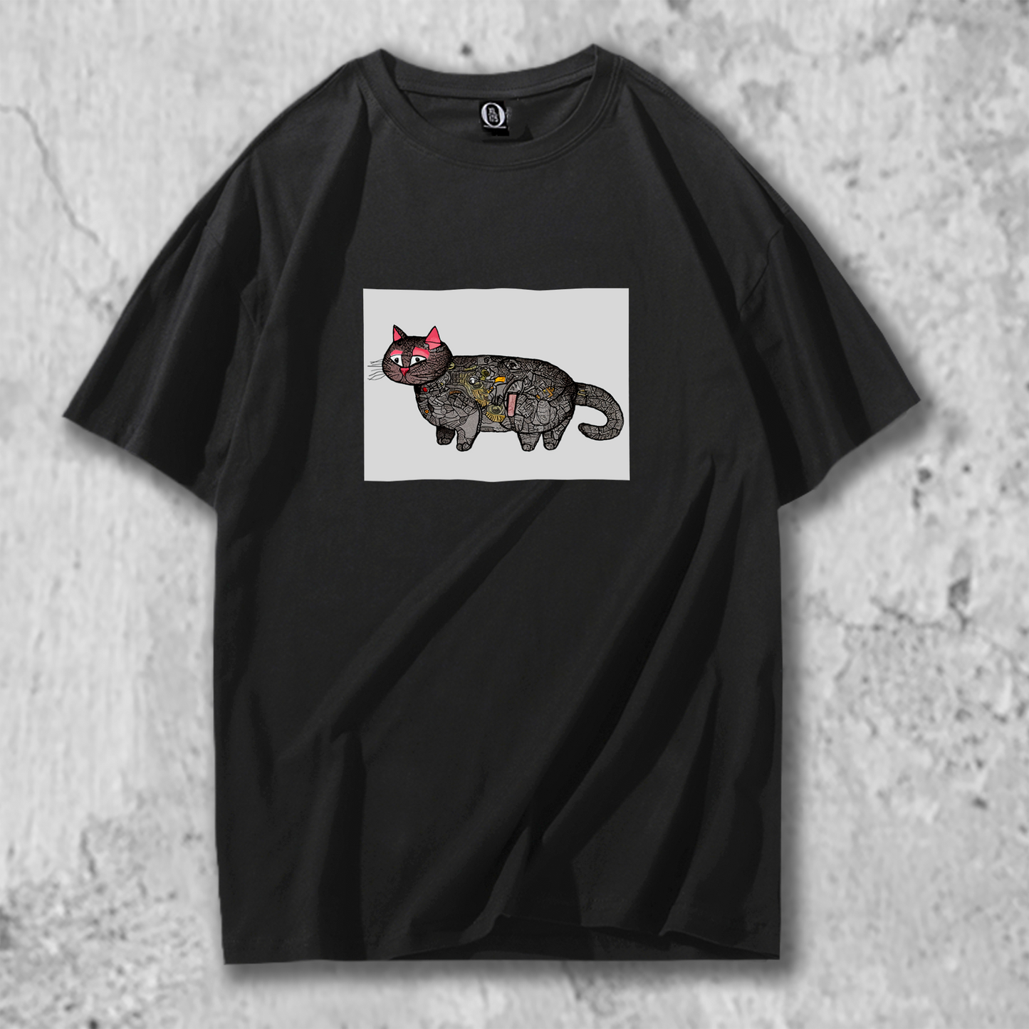 パッチワーク猫のイラストがプリントされたＴシャツの黒